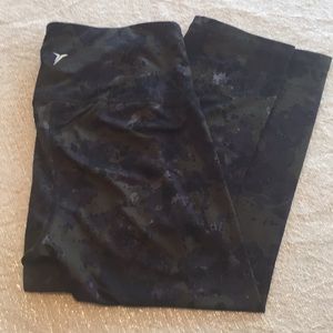 Old navy Active cropped legging, medium
